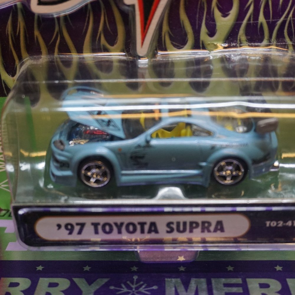 Vintage Muscle Machines Die Cast Collectibles